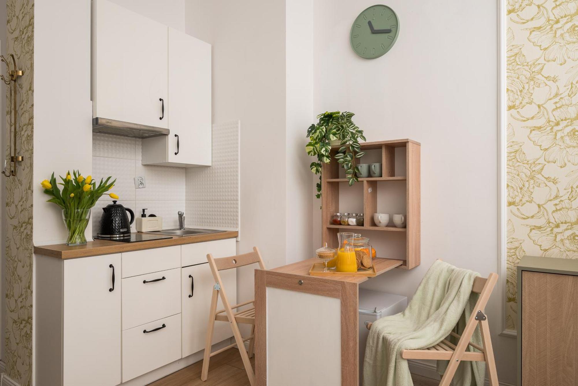 Green Oasis Charming Loft In A Historic Warsaw Tenement House 900 M From Central Station Exterior foto